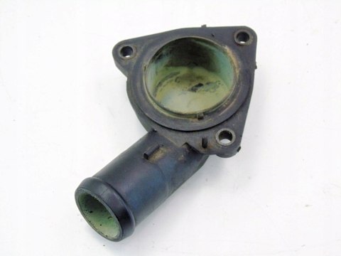 OBUDOWA TERMOSTATU 2.3 VR5 V5 PASSAT B5 GOLF 4 BORA I TOLEDO 2 071121121 OBUDOWA TERMOSTATU 2.3 VR5 V5 PASSAT B5 GOLF 4 BORA I TOLEDO 2 071121121