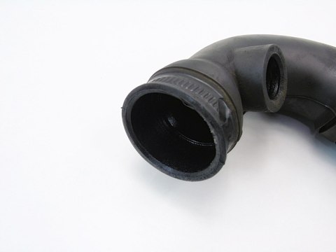 RURA PRZEWÓD POWIETRZA 1.9 TDI PASSAT B5 AUDI A4 B5 A6 C5 8D0129615H RURA PRZEWÓD POWIETRZA 1.9 TDI PASSAT B5 AUDI A4 B5 A6 C5 8D0129615H