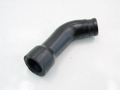 WĄŻ PRZEWÓD ODMY 2.3 VR5 V5 PASSAT B5 GOLF 4 BORA I TOLEDO 2 3B0129493 WĄŻ PRZEWÓD ODMY 2.3 VR5 V5 PASSAT B5 GOLF 4 BORA I TOLEDO 2 3B0129493
