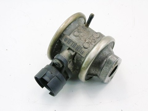 ZAWÓR SPALIN EGR 2.3 VR5 V5 PASSAT B5 GOLF 4 BORA I TOLEDO 2 021131101E ZAWÓR SPALIN EGR 2.3 VR5 V5 PASSAT B5 GOLF 4 BORA I TOLEDO 2 021131101E