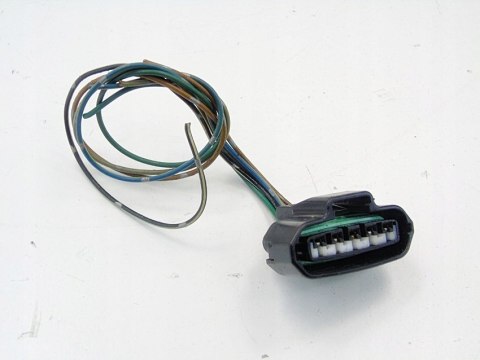 WTYCZKA KOSTKA TOYOTA AVENSIS T25 COROLL YARIS VERSO RAV 4 CELICA