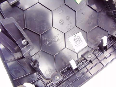 PANEL NAWIEWU KONSOLA ŚRODKOWA HYUNDAI I30 I 2010 84745-2R000 PANEL NAWIEWU KONSOLA ŚRODKOWA HYUNDAI I30 I 2010 84745-2R000