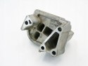 ŁAPA WSPORNIK SILNIKA 1.4 1.2 8V PUNTO EVO GRANDE PUNTO 55195032