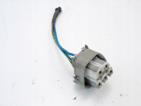 WTYCZKA KOSTKA TOYOTA AVENSIS T25 COROLLA YARIS VERSO RAV 4 CELICA WTYCZKA KOSTKA TOYOTA AVENSIS T25 COROLLA YARIS VERSO RAV 4 CELICA