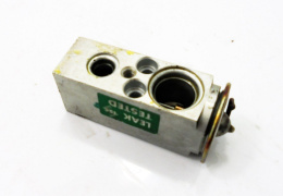 ZAWÓR KLIMATYZACJI 2.0 16V OMEGA VECTRA ASTRA