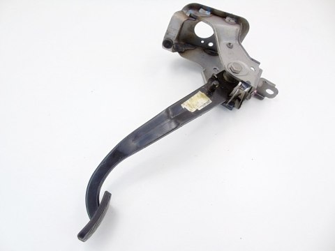 PEDAŁ SPRZĘGŁA HYUNDAI I30 I HB 5D 2010 32802-2H120 PEDAŁ SPRZĘGŁA HYUNDAI I30 I HB 5D 2010 32802-2H120