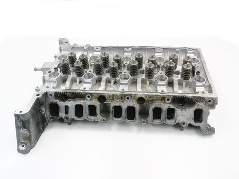 GŁOWICA SILNIKA YC1Q-6090-BB 2.4 TDDI TRANSIT 00-06 GŁOWICA SILNIKA YC1Q-6090-BB 2.4 TDDI TRANSIT 00-06