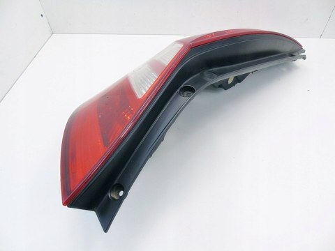 LAMPA LEWY TYŁ HYUNDAI I30 I 1.4 HB 5D 2010 92401-2R0 LAMPA LEWY TYŁ HYUNDAI I30 I 1.4 HB 5D 2010 92401-2R0