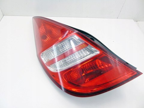 LAMPA LEWY TYŁ HYUNDAI I30 I 1.4 HB 5D 2010 92401-2R0 LAMPA LEWY TYŁ HYUNDAI I30 I 1.4 HB 5D 2010 92401-2R0