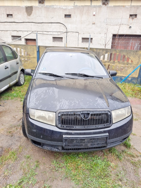 SKODA FABIA I NA CZĘŚCI 1.4 MPI AZE CZARNA KLAPA DRZWI SILNIK SKRZYNIA SKODA FABIA I NA CZĘŚCI 1.4 MPI AZE CZARNA KLAPA DRZWI SILNIK SKRZYNIA