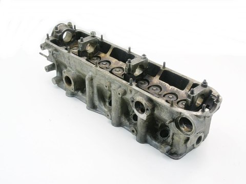 GŁOWICA AUDI 100 C2 C3 1.9 B 10V WH AVANT SEDAN 035103373R GŁOWICA AUDI 100 C2 C3 1.9 B 10V WH AVANT SEDAN 035103373R
