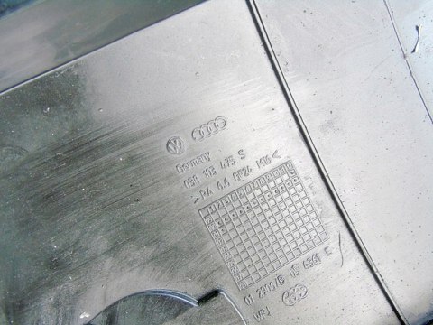 POKRYWA ZAWORÓW 1.9 TDI PASSAT B5 AUDI A4 B5 A6 038103475S POKRYWA ZAWORÓW 1.9 TDI PASSAT B5 AUDI A4 B5 A6 038103475S