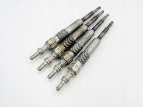 ŚWIECE ŻAROWE 1.9 TDI PASSAT B5 AUDI A4 B5 A6 GOLF 4 BORA NGK CZ101 ŚWIECE ŻAROWE 1.9 TDI PASSAT B5 AUDI A4 B5 A6 GOLF 4 BORA NGK CZ101