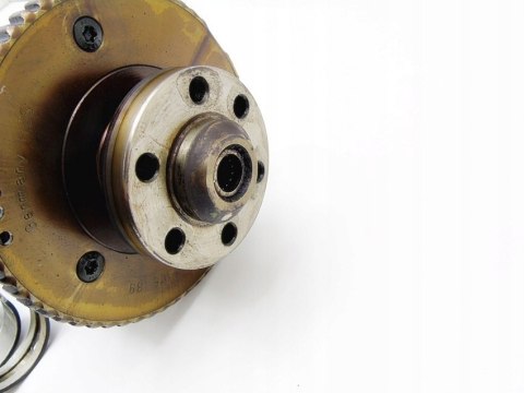 WAŁ KORBOWY 1.6 8V PASSAT B5 AUDI A4 B5 WAŁ KORBOWY 1.6 8V PASSAT B5 AUDI A4 B5
