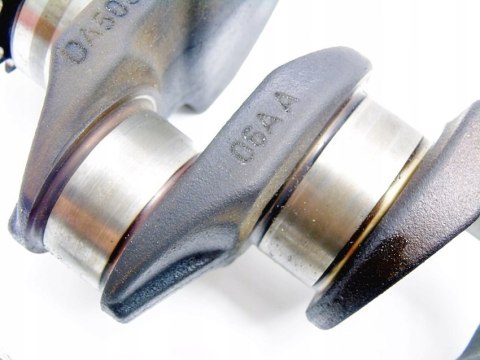 WAŁ KORBOWY 1.6 8V PASSAT B5 AUDI A4 B5 WAŁ KORBOWY 1.6 8V PASSAT B5 AUDI A4 B5