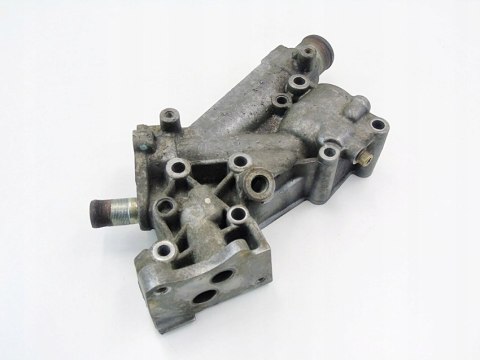 OBUDOWA TERMOSTATU 2.0 16V 407 C5 C4 307 XSARA 806 C8 607 SCUDO JUMPY OBUDOWA TERMOSTATU 2.0 16V 407 C5 C4 307 XSARA 806 C8 607 SCUDO JUMPY