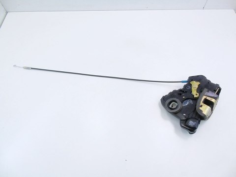 ZAMEK DRZWI LEWY PRZÓD 6PIN TOYOTA AVENSIS T25 03- KOMBI ZAMEK DRZWI LEWY PRZÓD 6PIN TOYOTA AVENSIS T25 03- KOMBI
