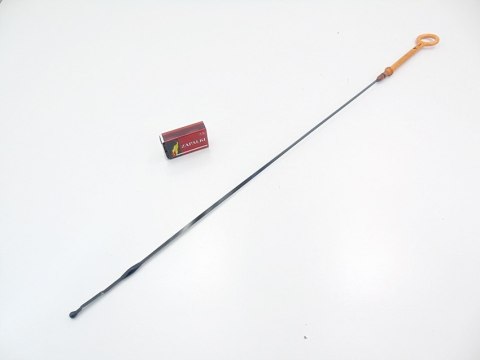 BAGNET MIARKA OLEJU 1.4 8V MPI SKODA FABIA I 047115611H BAGNET MIARKA OLEJU 1.4 8V MPI SKODA FABIA I 047115611H