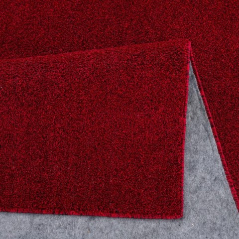 Dywan do salonu kuchni pokoju czerwony 140x200 z krótkim włosiem Dywan do salonu kuchni pokoju czerwony 140x200 z krótkim włosiem