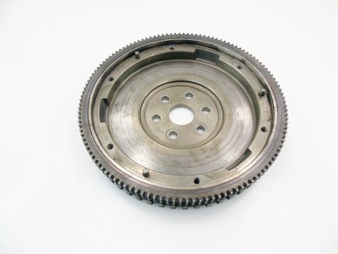 KOŁO ZAMACHOWE WIENIEC 1.4 8V MPI SKODA FABIA I KOŁO ZAMACHOWE WIENIEC 1.4 8V MPI SKODA FABIA I