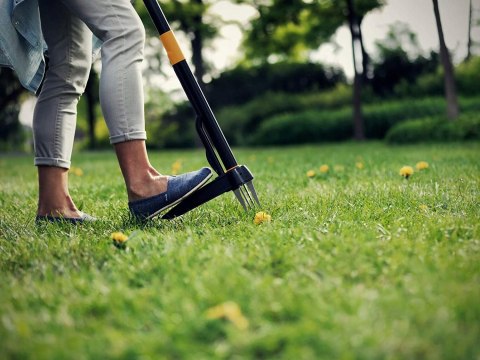 Wycinak wyrywacz do chwastów usuwanie chwastów Fiskars metal 100 cm 1m Wycinak wyrywacz do chwastów usuwanie chwastów Fiskars metal 100 cm 1m