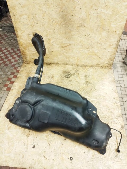 ZBIORNIK BAK PALIWA 1.4 B 8V CITROEN C2 VTR 2005 9640028680 9640028880 ZBIORNIK BAK PALIWA 1.4 B 8V CITROEN C2 VTR 2005 9640028680 9640028880