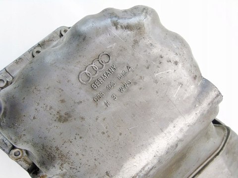 MISKA OLEJU SILNIKA 1.8 T 20V PASSAT AUDI A4 B5 A6 C5 SUPERB 058103603A MISKA OLEJU SILNIKA 1.8 T 20V PASSAT AUDI A4 B5 A6 C5 SUPERB 058103603A