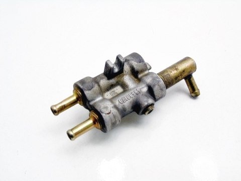 ROZDZIELACZ PALIWA 1.9 JTD BRAVA BRAVO MAREA MULTIPLA STILO PUNTO ROZDZIELACZ PALIWA 1.9 JTD BRAVA BRAVO MAREA MULTIPLA STILO PUNTO