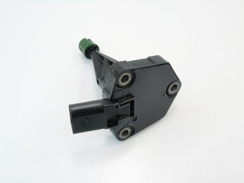 CZUJNIK POZIOMU OLEJU 1.0 MPI UP MII CITIGO FABIA 3 POLO V LOUD 06E907660C CZUJNIK POZIOMU OLEJU 1.0 MPI UP MII CITIGO FABIA 3 POLO V LOUD 06E907660C