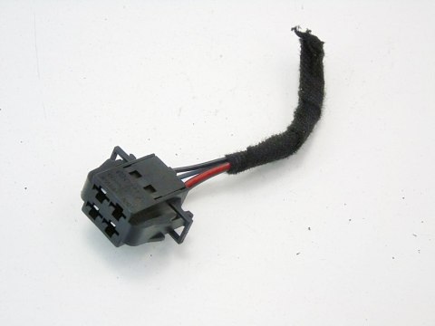 WTYCZKA KOSTKA ELEKTRYCZNA VOLKSWAGEN LUPO I AROSA POLO 9N 6N GOLF 4 LEON WTYCZKA KOSTKA ELEKTRYCZNA VOLKSWAGEN LUPO I AROSA POLO 9N 6N GOLF 4 LEON