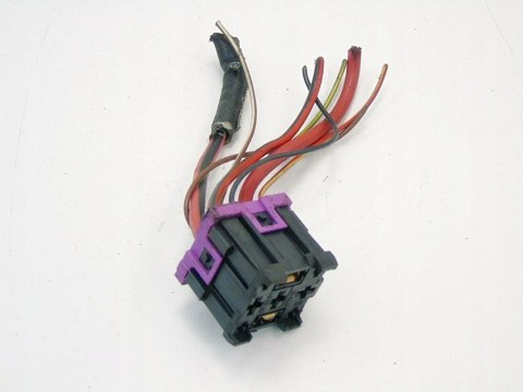 WTYCZKA KOSTKA ELEKTRYCZNA VOLKSWAGEN LUPO I AROSA POLO 9N 6N GOLF 4 LEON WTYCZKA KOSTKA ELEKTRYCZNA VOLKSWAGEN LUPO I AROSA POLO 9N 6N GOLF 4 LEON