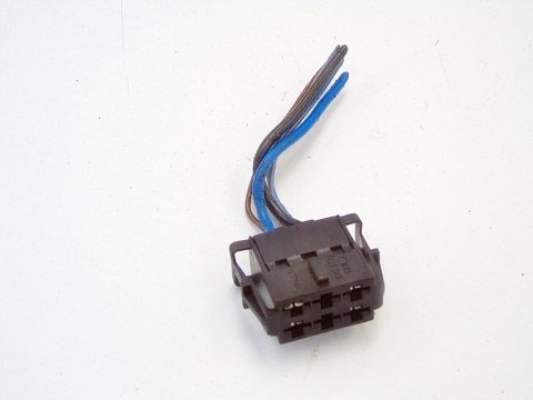 WTYCZKA KOSTKA ELEKTRYCZNA VOLKSWAGEN LUPO I AROSA POLO 9N 6N GOLF 4 LEON WTYCZKA KOSTKA ELEKTRYCZNA VOLKSWAGEN LUPO I AROSA POLO 9N 6N GOLF 4 LEON