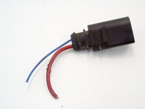 WTYCZKA KOSTKA ELEKTRYCZNA VOLKSWAGEN LUPO I AROSA POLO 9N 6N GOLF 4 LEON WTYCZKA KOSTKA ELEKTRYCZNA VOLKSWAGEN LUPO I AROSA POLO 9N 6N GOLF 4 LEON