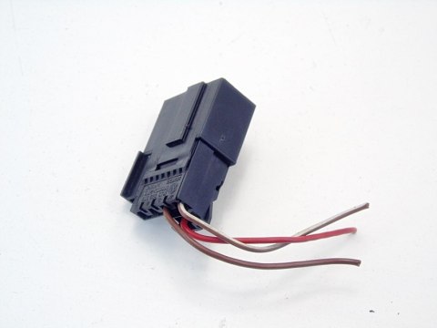WTYCZKA KOSTKA ELEKTRYCZNA VOLKSWAGEN LUPO I AROSA POLO 9N 6N GOLF 4 LEON WTYCZKA KOSTKA ELEKTRYCZNA VOLKSWAGEN LUPO I AROSA POLO 9N 6N GOLF 4 LEON
