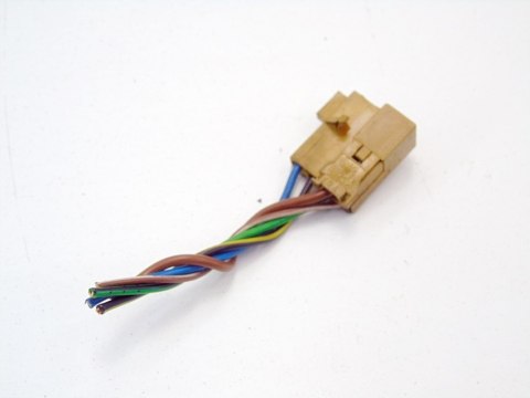 WTYCZKA KOSTKA ELEKTRYCZNA VOLKSWAGEN LUPO I AROSA POLO 9N 6N GOLF 4 LEON WTYCZKA KOSTKA ELEKTRYCZNA VOLKSWAGEN LUPO I AROSA POLO 9N 6N GOLF 4 LEON
