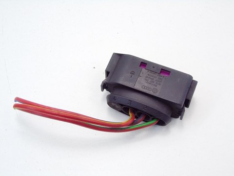 WTYCZKA KOSTKA ELEKTRYCZNA VOLKSWAGEN LUPO I AROSA POLO 9N 6N GOLF 4 LEON WTYCZKA KOSTKA ELEKTRYCZNA VOLKSWAGEN LUPO I AROSA POLO 9N 6N GOLF 4 LEON