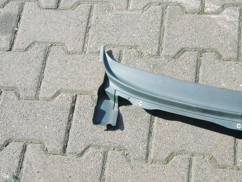 PODSZYBIE OSŁONA SZYBY VOLKSWAGEN LUPO I AROSA 6X1819415B PODSZYBIE OSŁONA SZYBY VOLKSWAGEN LUPO I AROSA 6X1819415B