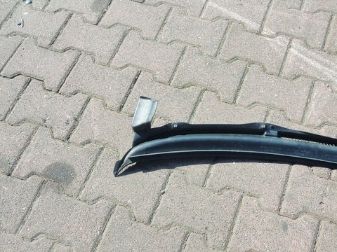 PODSZYBIE OSŁONA SZYBY VOLKSWAGEN LUPO I AROSA 6X1819415B PODSZYBIE OSŁONA SZYBY VOLKSWAGEN LUPO I AROSA 6X1819415B