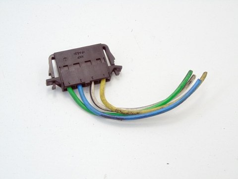 WTYCZKA KOSTKA ELEKTRYCZNA VOLKSWAGEN LUPO I AROSA POLO 9N 6N GOLF 4 LEON WTYCZKA KOSTKA ELEKTRYCZNA VOLKSWAGEN LUPO I AROSA POLO 9N 6N GOLF 4 LEON