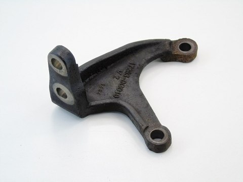 ŁAPA TURBINY 2.0 D4D AVENSIS T25 COROLLA E12 RAV4 PREVIA 17293-0G010 ŁAPA TURBINY 2.0 D4D AVENSIS T25 COROLLA E12 RAV4 PREVIA 17293-0G010