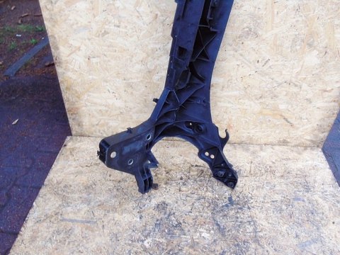 PAS PRZEDNI WZMOCNIENIE CZOŁOWE RENAULT MODUS 2007 8200224763K PAS PRZEDNI WZMOCNIENIE CZOŁOWE RENAULT MODUS 2007 8200224763K