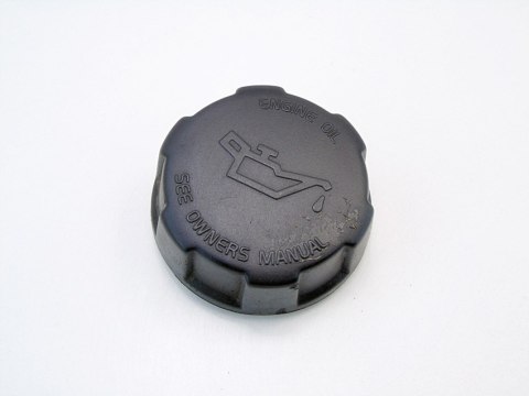 KOREK WLEWU OLEJU 2.9 TURBO T6 VOLVO XC90 XC70 S80 KOREK WLEWU OLEJU 2.9 TURBO T6 VOLVO XC90 XC70 S80