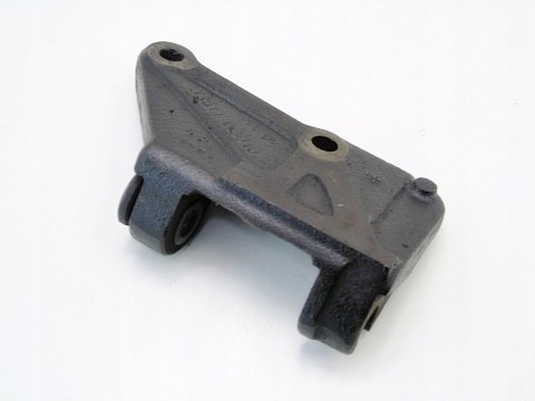 ŁAPA SILNIKA 2.0 D4D AVENSIS T25 COROLLA E12 RAV4 PREVIA 12511-0G010 ŁAPA SILNIKA 2.0 D4D AVENSIS T25 COROLLA E12 RAV4 PREVIA 12511-0G010