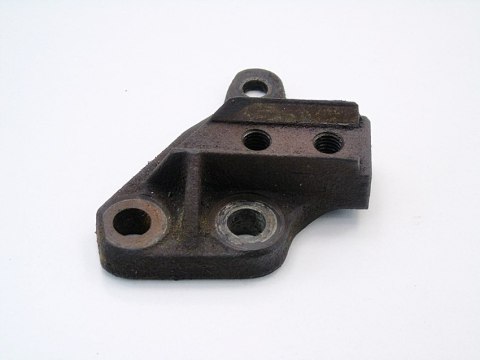 ŁAPA WSPORNIK SILNIKA 2.9 TURBO T6 VOLVO XC90 S80 BITURBO 8659104 ŁAPA WSPORNIK SILNIKA 2.9 TURBO T6 VOLVO XC90 S80 BITURBO 8659104