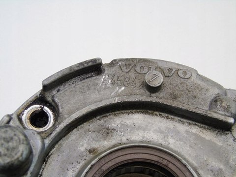 POMPA OLEJU SILNIKA 2.9 TURBO T6 VOLVO XC90 S80 9458427 POMPA OLEJU SILNIKA 2.9 TURBO T6 VOLVO XC90 S80 9458427
