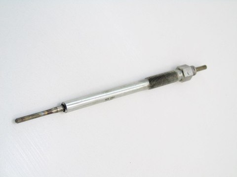 ŚWIECA ŻAROWA 2.0 D4D AVENSIS T25 COROLLA E12 RAV4 PREVIA 1CD NGK Y531J ŚWIECA ŻAROWA 2.0 D4D AVENSIS T25 COROLLA E12 RAV4 PREVIA 1CD NGK Y531J