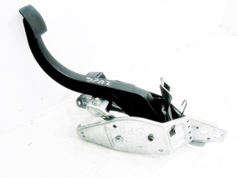 PEDAŁ SPRZEGŁA OPEL ASTRA G 1.4 1.6 PEDAŁ SPRZEGŁA OPEL ASTRA G 1.4 1.6