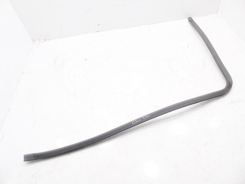 USZCZELKA SZYBY PRAWY PRZÓD TOYOTA STARLET P9 USZCZELKA SZYBY PRAWY PRZÓD TOYOTA STARLET P9