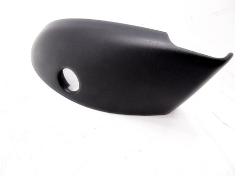 ZAŚLEPKA MASKOWNICA LUSTERKA PRAWA PEUGEOT 307 3D ZAŚLEPKA MASKOWNICA LUSTERKA PRAWA PEUGEOT 307 3D