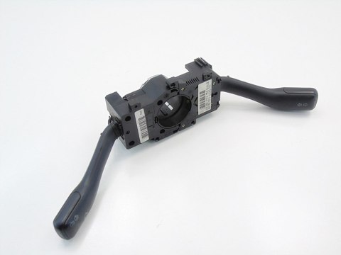 PRZEŁĄCZNIK ZESPOLONY SKODA FABIA I 8L0953513G PRZEŁĄCZNIK ZESPOLONY SKODA FABIA I 8L0953513G